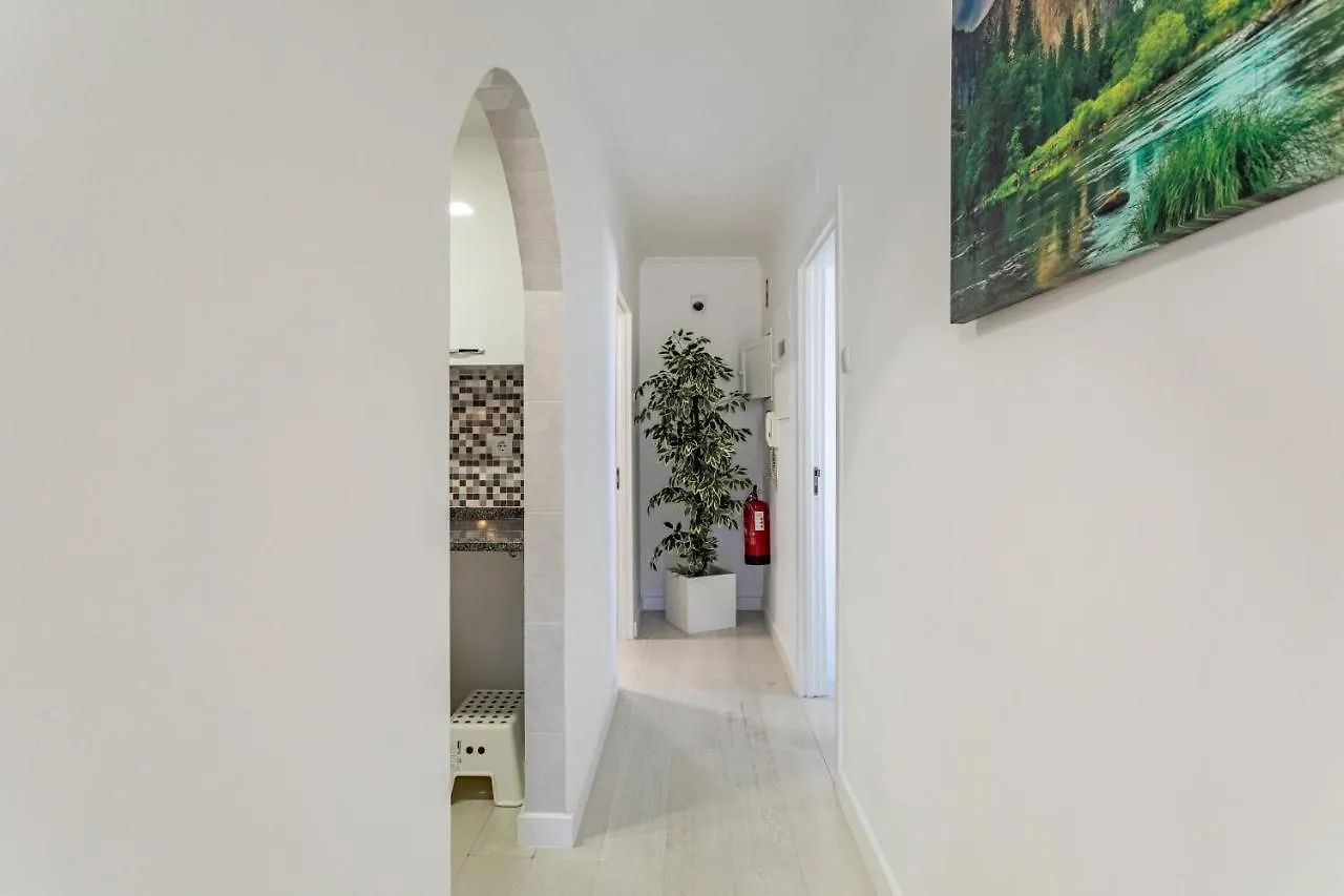 Encarnacao Home 2 Lisbon
